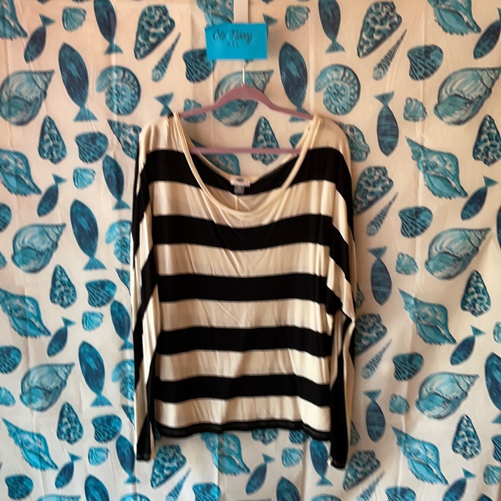 🍎Old Navy Top